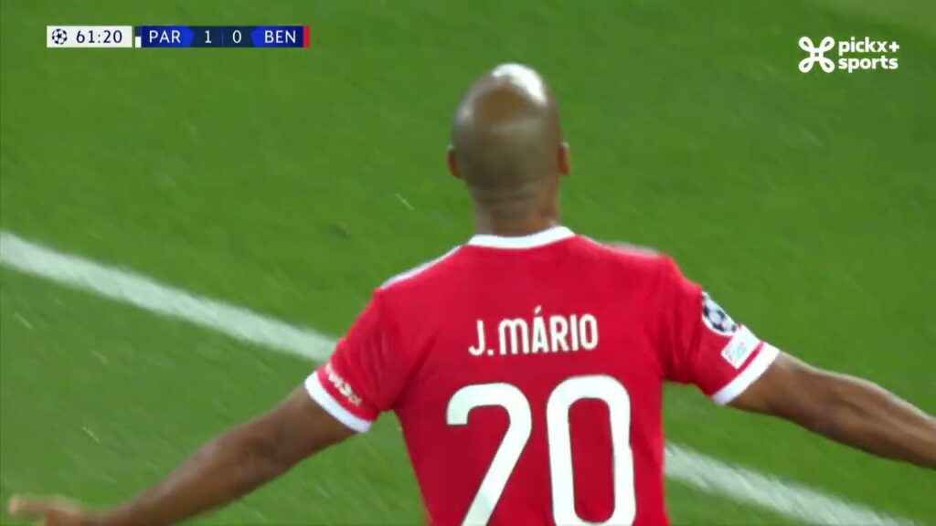 Champions League 11/10/2022 / Goal João Mário against PSG