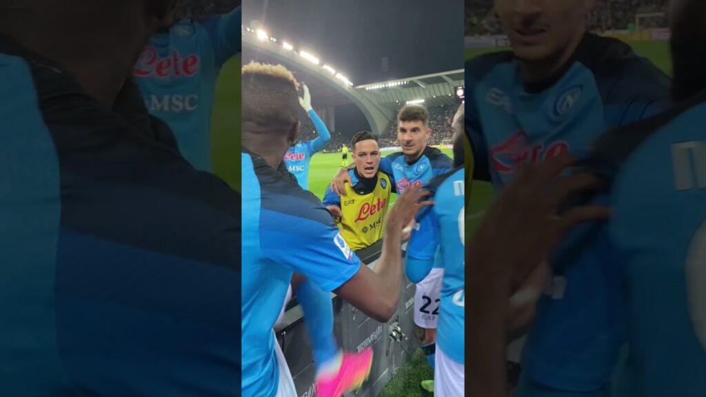 Napule è tutto nu suonno…✨🏆🇮🇹💙 #NapuleTriculure #NAPOLISCUDETTO #Shorts