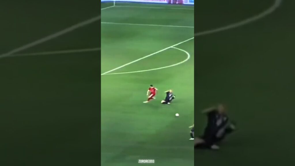 Ben Doak Absolutely Destroying Alphonso Davies😰😈 FUTURE STAR! #lfc #shorts