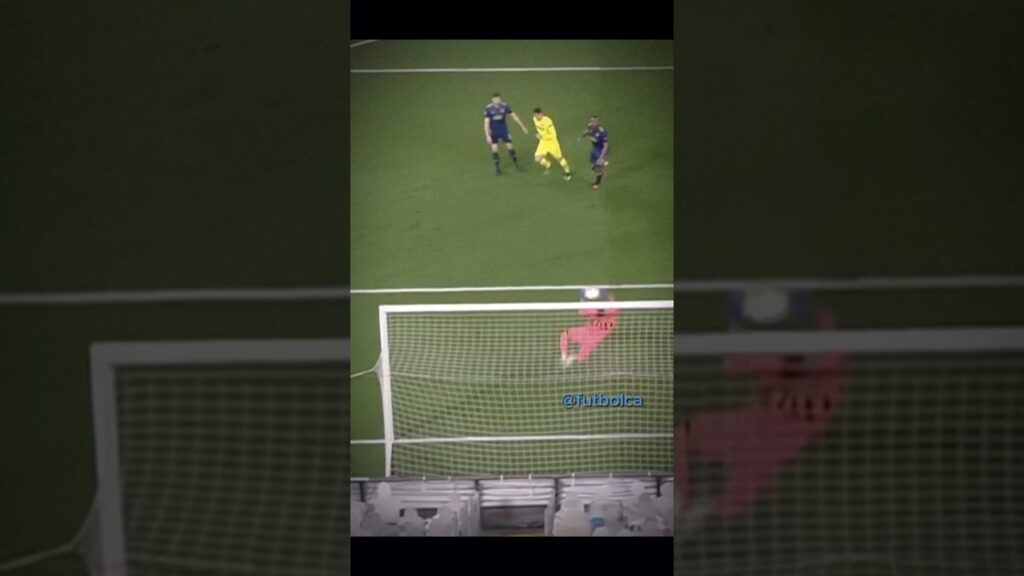 Dominik Livaković Skills & Saves | Welcome to Fenerbahçe #livakovic #fenerbahçe #skills