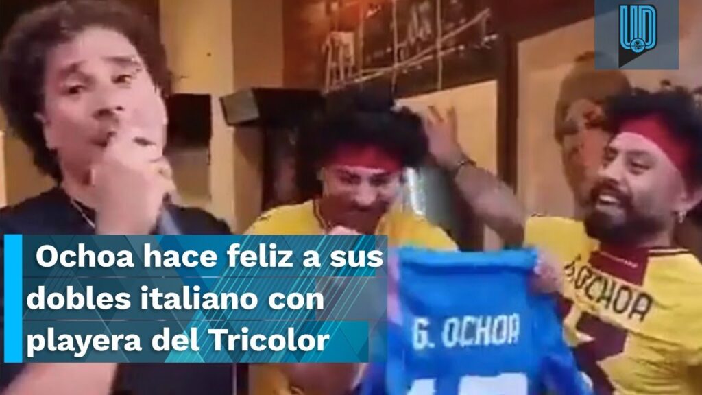 Memo Ochoa hace feliz a sus dobles italiano con playera de la Selección Mexicana