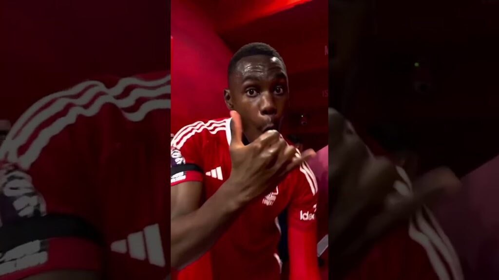 La Joie 🤩 de Moussa Niakhaté et Cheikhou Kouyate après la victoire de son équipe 🇸🇳⚽️