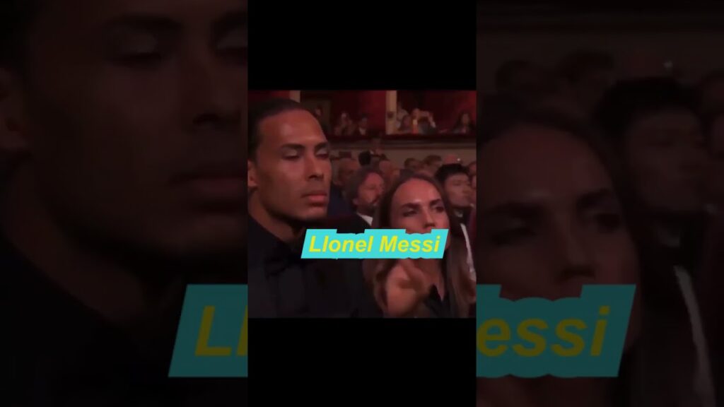 When Messi Receives Standing Ovation... #shorts  🐐 #football #messi #ronaldo #lukamodric #viral