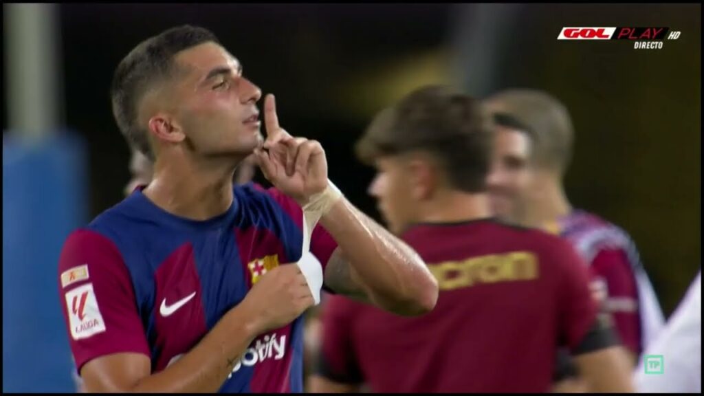FERRAN TORRES SE REIVINDICA CON UN GOL FRENTE AL CADIZ