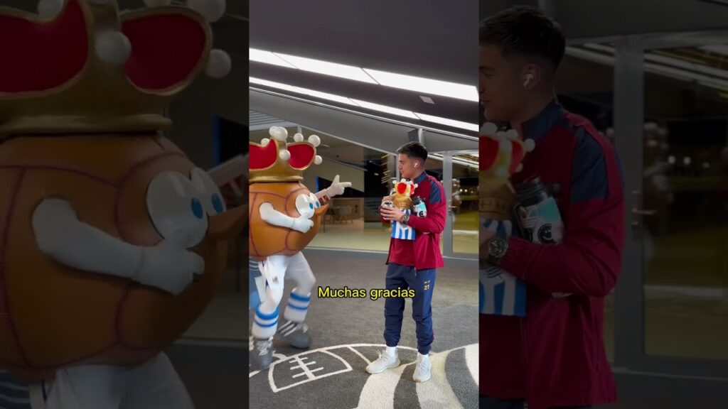 La amistad entre Txurdin y Dybala | Real Sociedad