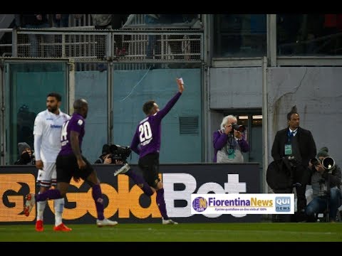 German Pezzella segna alla Sampdoria ed esulta facendo vedere a tutti la fascia di Astori