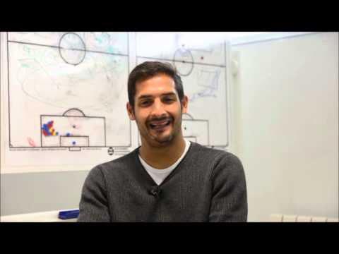 Celso Borges saluda a los lectores de ElDesmarque en su entrevista