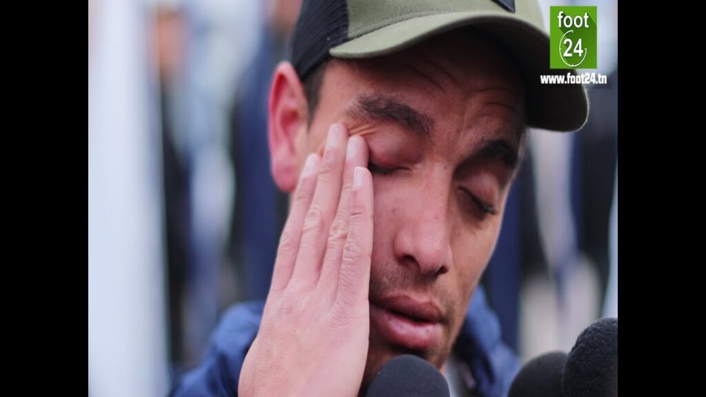 غازي عبد الرزاق يتأثر إلى حد البكاء في آخر لقاء بأزياء النجم