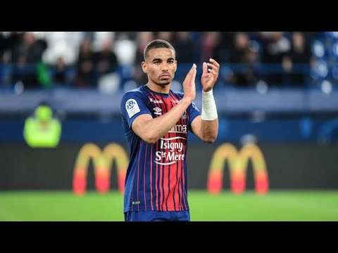 "Fenerbahçe sağ stoper eksiğini gidermiş gibi görünüyor."