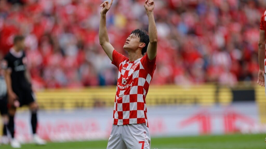 Mainz 05 VS Eintracht Frankfurt : But de Jae-Sung Lee aujourd'hui, tous les moments forts.