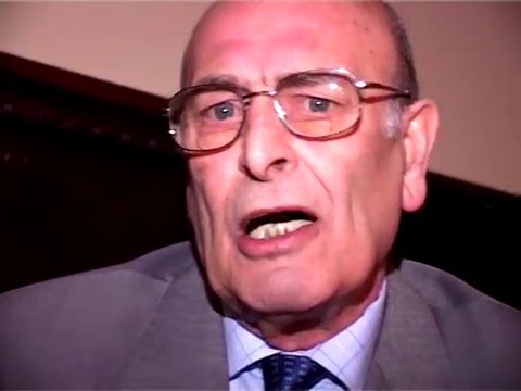 George Cornell knocks out Ronnie Kray!