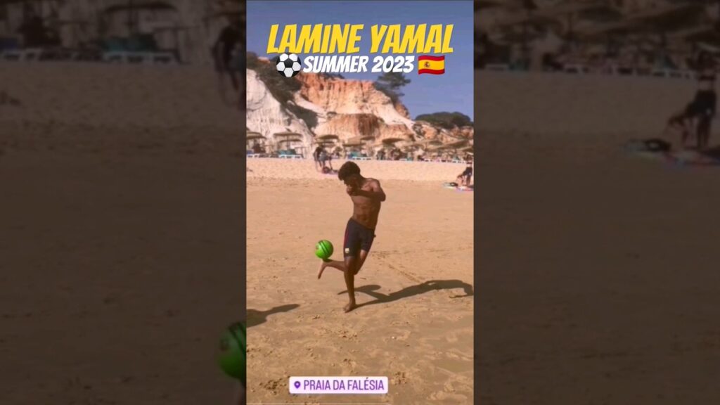 Lamine Yamal on the beach 🌊⚽ #lamineyamal #fcbarcelona #barça
