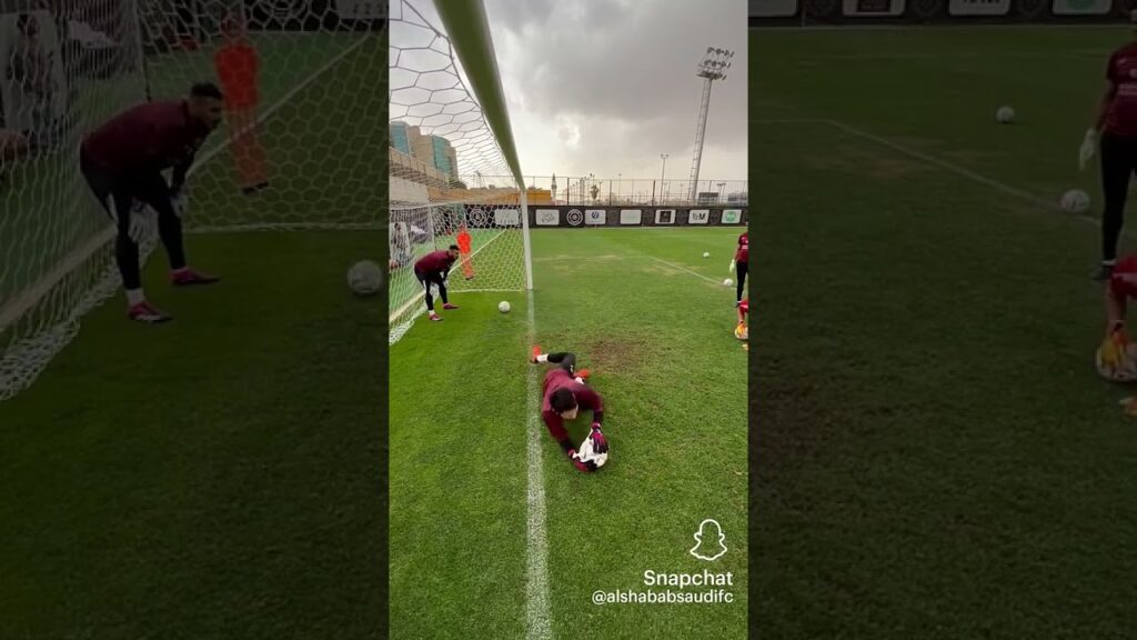 حارس نادي الشباب؟