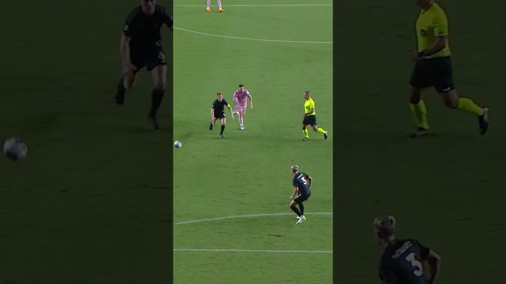 Leo Messi 𝙧𝙚𝙖𝙡𝙡𝙮 wanted the pass returned 😠