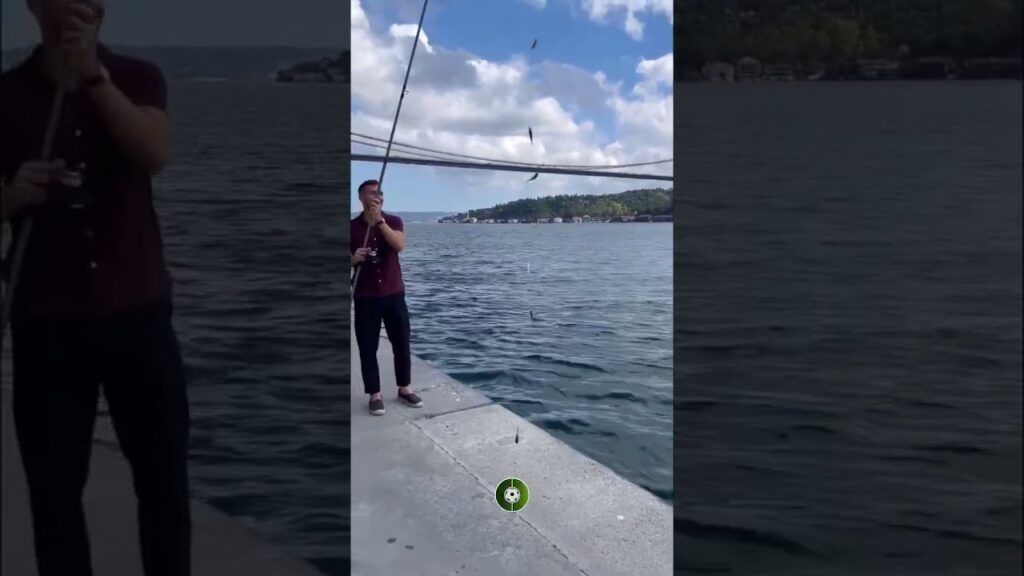 🐬 Dusan Tadic, İstanbul Boğazı'nda balık tuttu