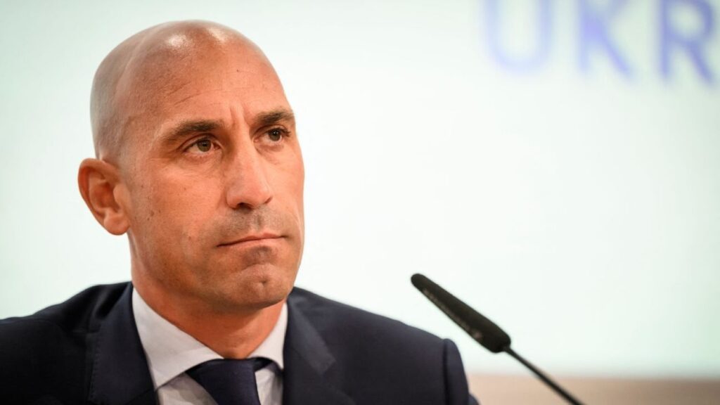 Parent drama: Rubiales' mum declares hunger strike after her son gets called out for getting hands-all-over-America with soccer players.