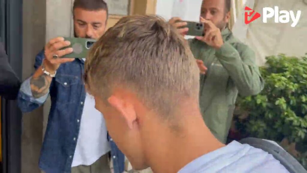 Napoli, le visite mediche di Lindstrom a Villa Stuart