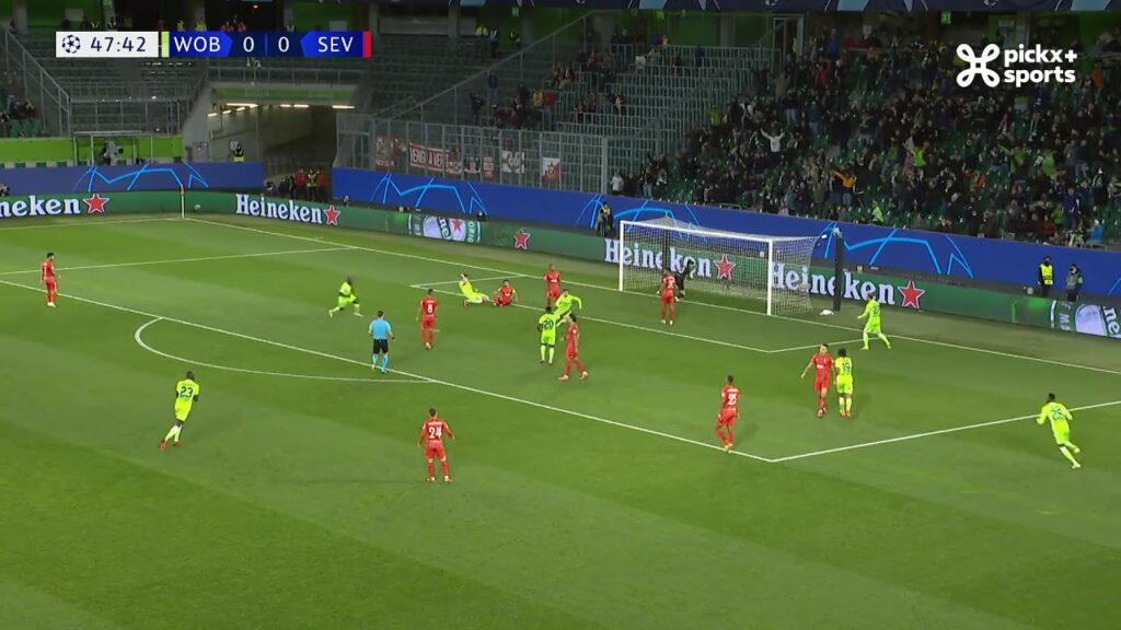 Champions League 29.09.2021 / Goal 1 Steffen against Sevilla