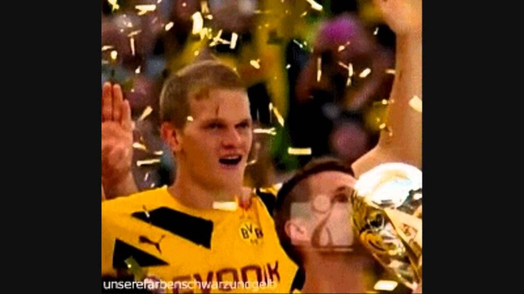 MATTHIAS GINTER CELEBRATE THE SUPER CUP
