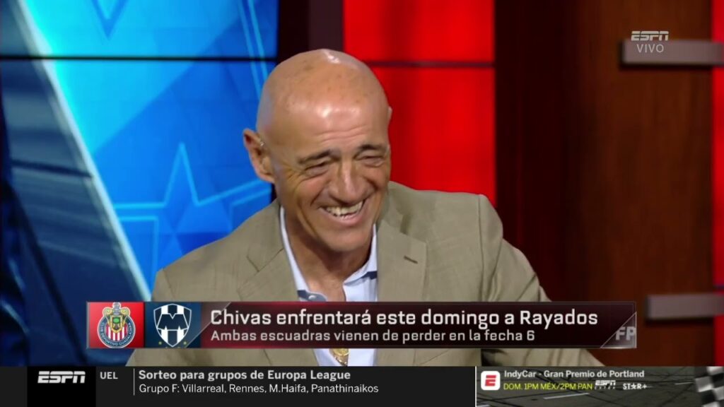 Veljko Paunović debe buscarle un remplazo a Alexis Vega | Futbol Picante