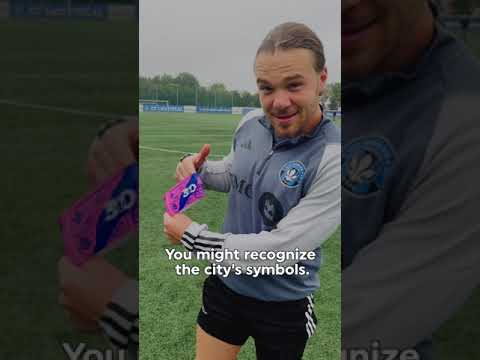 Notre brassard du 30e anniversaire / Our 30th anniversary captain armband