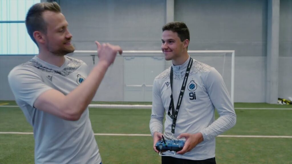 Snickers Workwear - Drone Challenge met Simon Mignolet & Senne Lammens (Club Brugge)