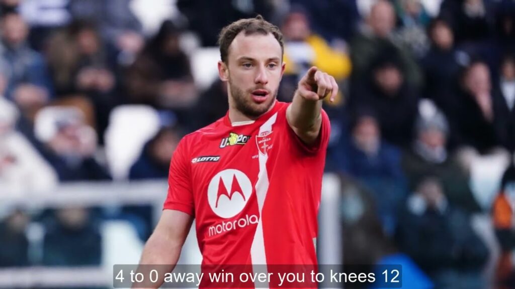 035 | Footballer | Alex Sandro VS Carlos Augusto mp4