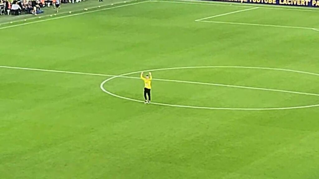 Altay Bayındır'a veda ve yeni kalecimiz Dominik Livakovic'e karşılama töreni🔥/ Fenerbahçe 5-1 Twente