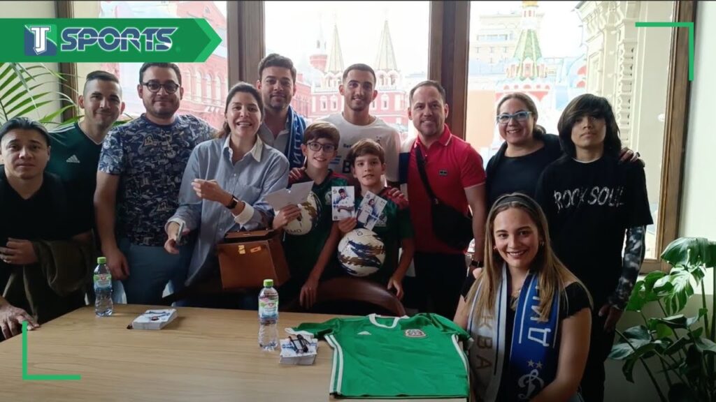 ¡Viva México! El FESTEJO de Luis Chávez con sus PAISANOS mexicanos en su PRESENTACIÓN con Dinamo