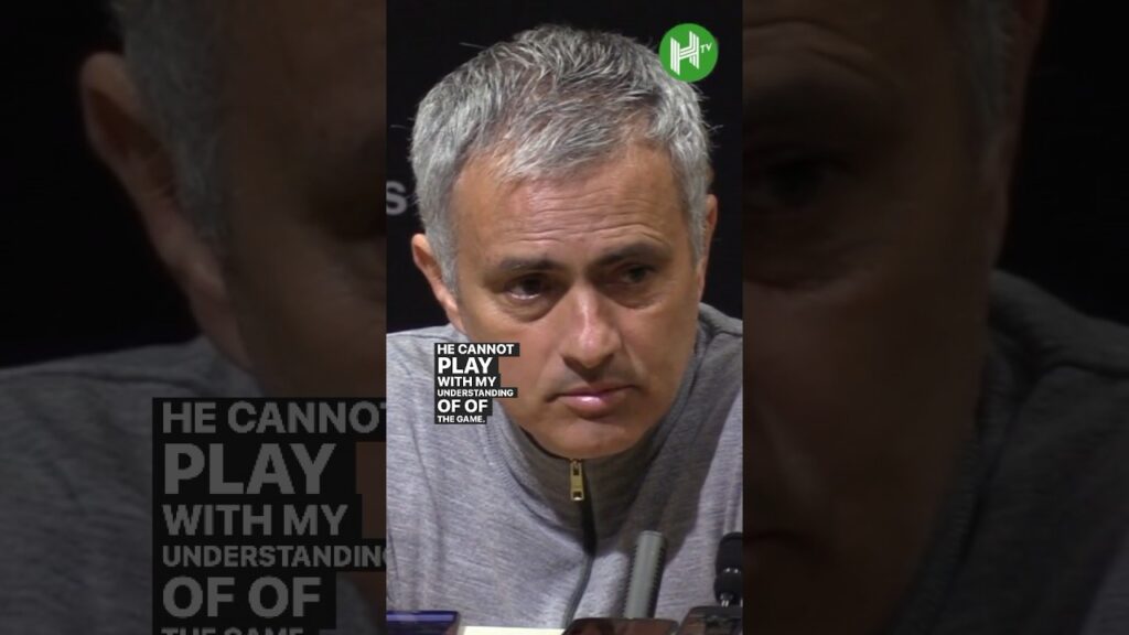 Mourinho publicly shaming Luke Shaw 😳