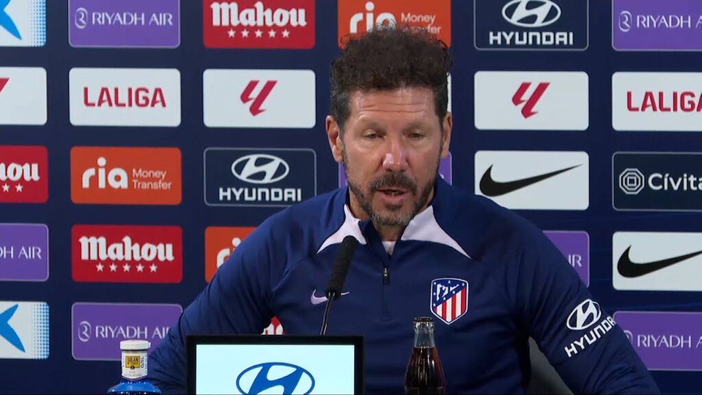 Simeone: "Quiero mucho a Carrasco, nos dio muchísimo, ahora a pensar en Galán, Riquelme y Lino"