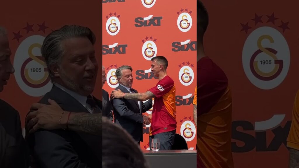 Fernando Muslera ve Mauro Icardi sponsorluk anlaşmasına katıldı! #galatasaray