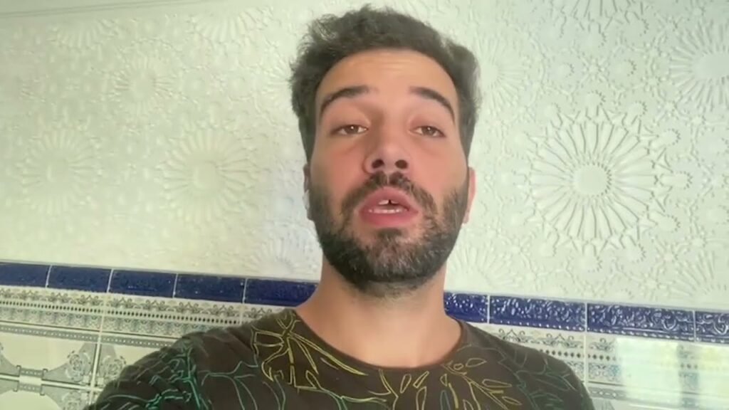 الفنان نصير مزراوي يتألق في مبارة اليوم و يساهم في فوز فريقه