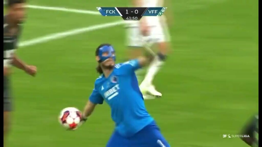 Kamil Grabara Ma moc w Łapie