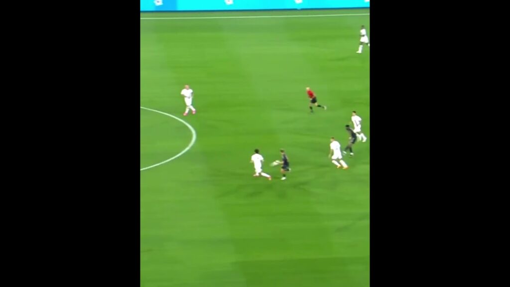 Tchouameni Is Amazing😍#shorts #shortsfeed #football#Tchouameni💎