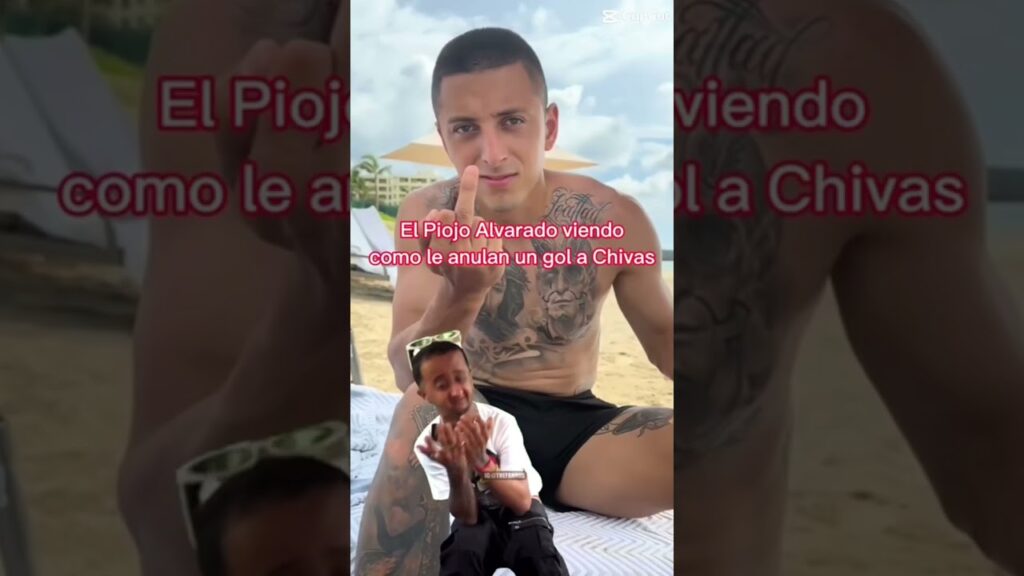 Roberto Alvarado fue el mejor en el terreno de juego, pero no le alcanzó. #viral #chivas #ligamx