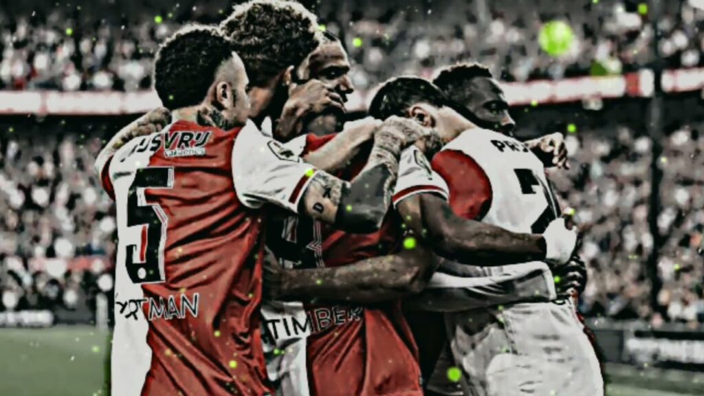 Feyenoorder Gaat Basisplaats Verspelen | FEYENOORD NIEUWS