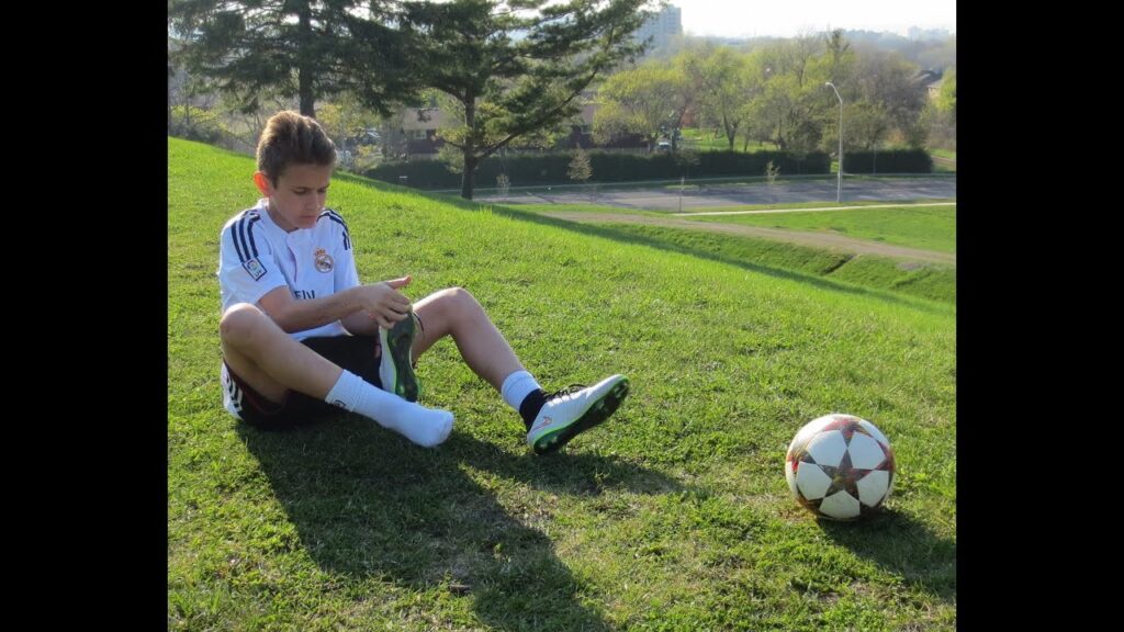 Stefan Mitrovic juggling!!!!!!!