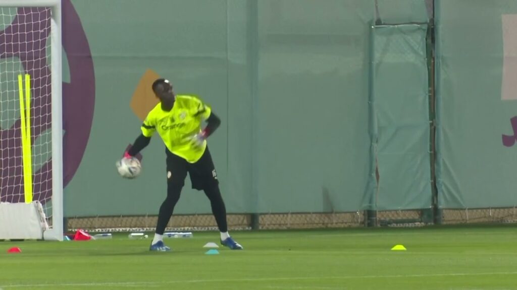 Chelsea goalkeeper Edouard Mendy 'deal done' to Saudi's Al Ahli - report