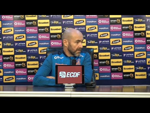 DESDE ARGENTINA RUEDA DE PRENSA DE ECUADOR - DT FÉLIX SÁNCHEZ BAS