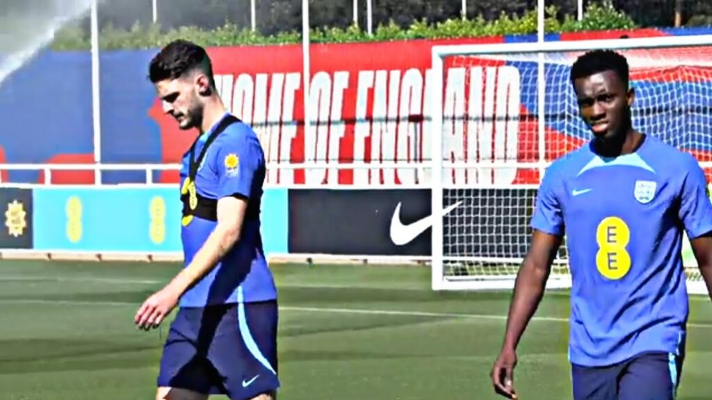 Arsenal Stars Declan Rice,Nketiah &Ramsdale In   Training  Ahead Of England  vs Ukraine Match