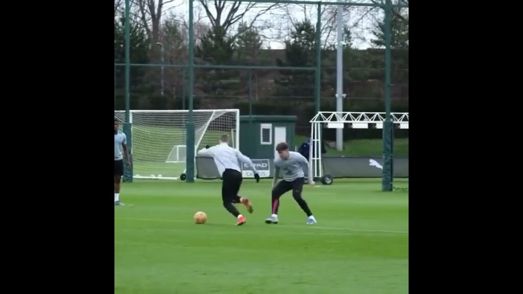 Cole Palmer casually cooking John Stones, Bournemouth we will be there 🔥