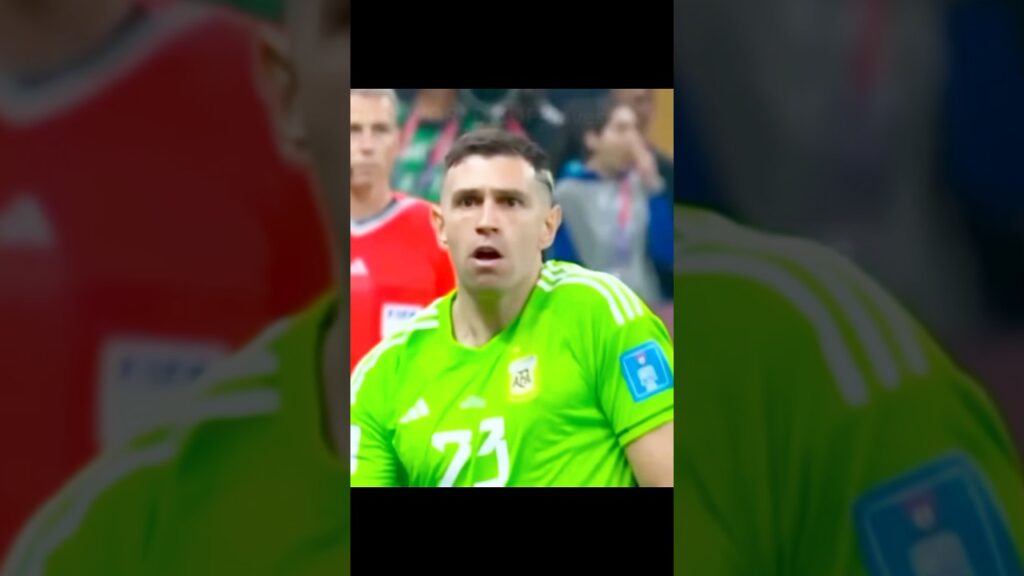 Emiliano martínez amazing dance মার্টিনেজ এর অসাধারণ ড্যান্স #shorts #football #dance