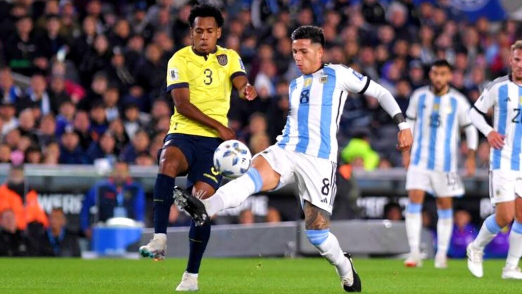 Enzo Fernández vs Ekuador (08/09/23) | Amazing Performance