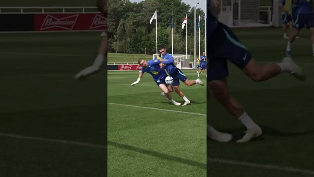 Look At Pickford's Reaction! #shorts