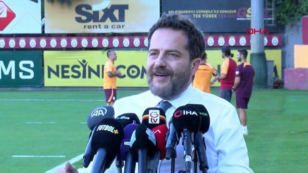 Erden Timur'dan Vecino açıklaması: Gece vakti Sarri oyuncunun gelmesine onay vermedi