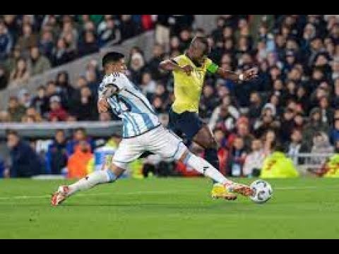 Lionel Messi Hails Cristian Romero As "Best Defender In The World"