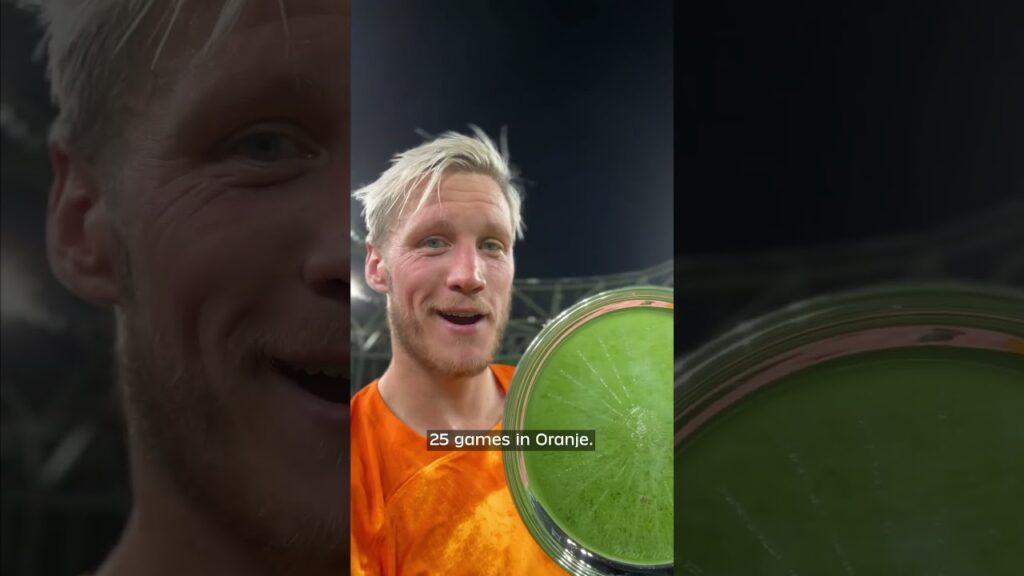 A very special night for Wout Weghorst! 💫 #NothingLikeOranje #PoweredByGASSAN
