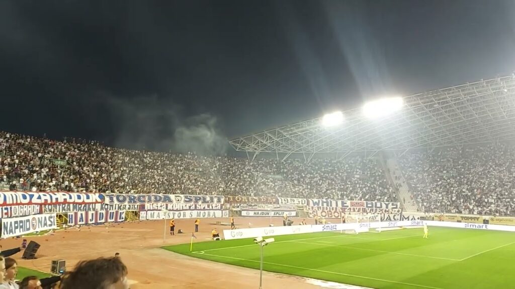 Hajduk -Dinamo  , Marko Livaja za 1:0