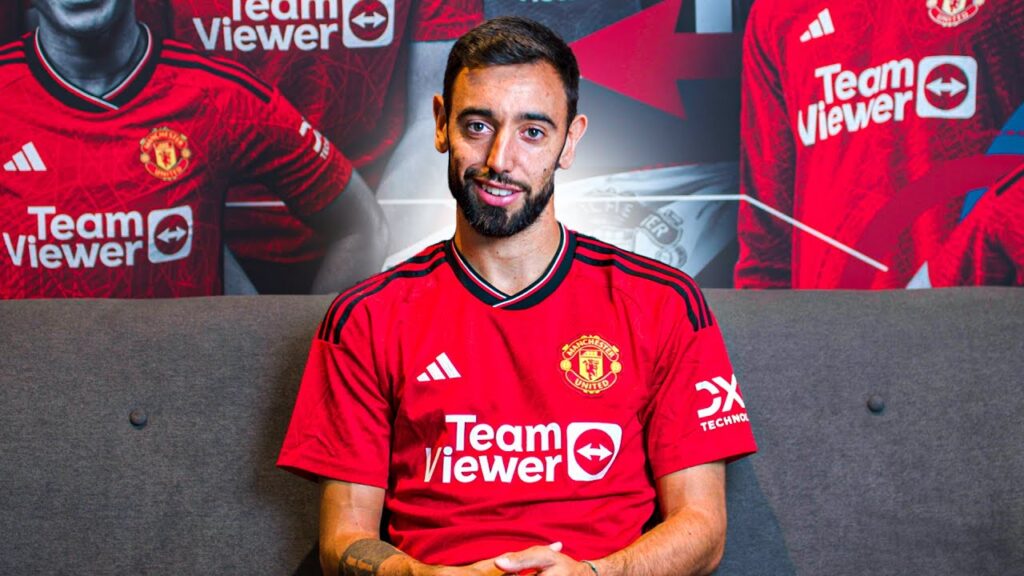 Bruno Fernandes On Captaincy, Scoring At Stretford End & More! ❤️‍🔥 | Player Diaries 📖